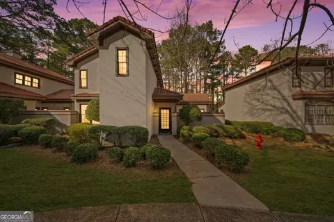 1446 Club Dr, Greensboro, GA 30642