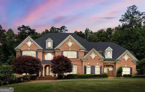 8196 Hewlett Rd, Atlanta, GA 30350