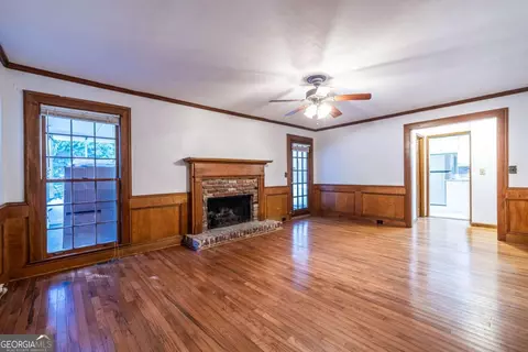 1465 Pounds Rd SW, Lilburn, GA 30047