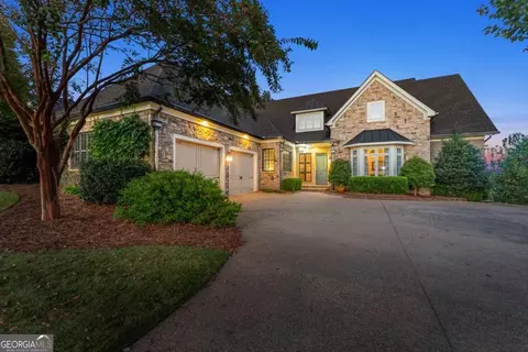 2718 High Vista Pt, Gainesville, GA 30501