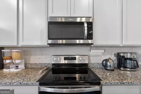 Kitchen - 2238 Redfern Rd, Dacula, GA 30019 photo 1 of 2