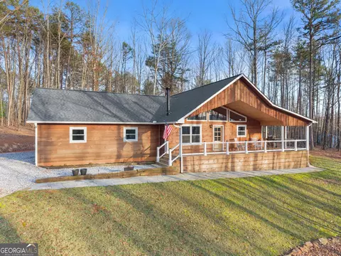 737 Cedar Hollow Rd, Cleveland, GA 30528