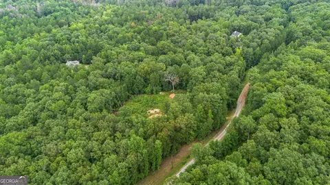 6051 Bear Lake Dr, Douglasville, GA 30135