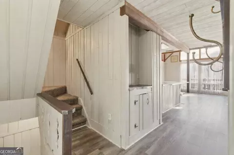 Entry Way - 452 E Sugarbush Dr, Dillard, GA 30537 photo 1 of 2