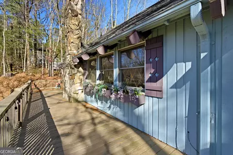 Exterior - 452 E Sugarbush Dr, Dillard, GA 30537 photo 7 of 8