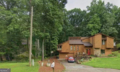 3800 Northpoint Dr, Marietta, GA 30062
