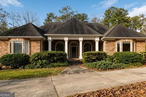 10060 Buice Rd, Alpharetta, GA 30022