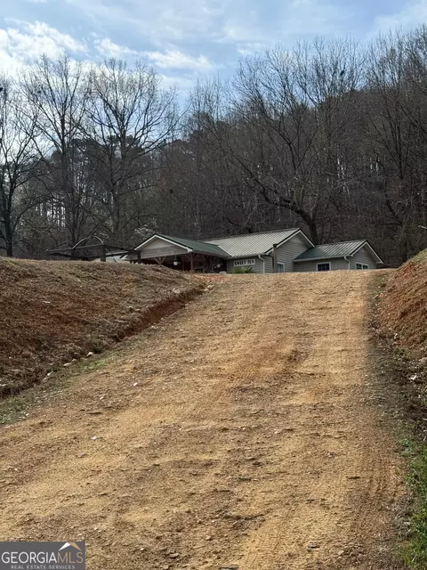 329 Lyons Bridge Rd SW, Lindale, GA 30147