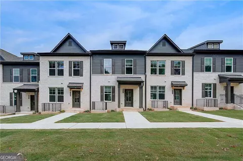 311 Daybreak Ln, Newnan, GA 30265
