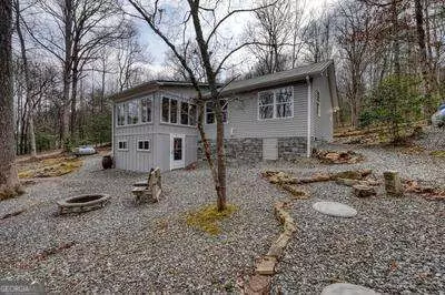 74 Clear Crk, Blairsville, GA 30512