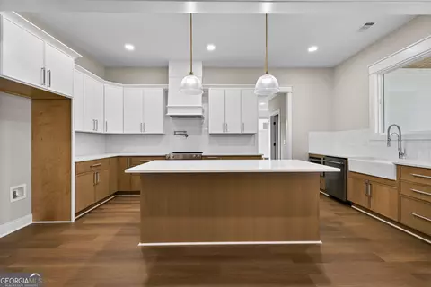 Kitchen - 246 S Smith Rd, Lagrange, GA 30241 photo 2 of 7