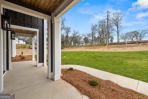 Exterior - 246 S Smith Rd, Lagrange, GA 30241 photo 3 of 9