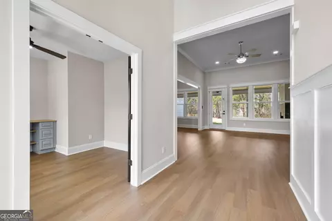Entry Way - 246 S Smith Rd, Lagrange, GA 30241 photo 5 of 7