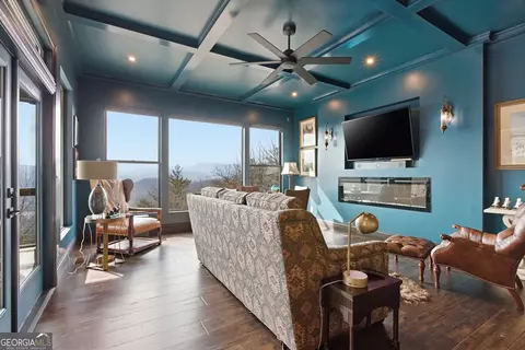 Living - 58 Buttons Ln, Dillard, GA 30537 photo 6 of 6