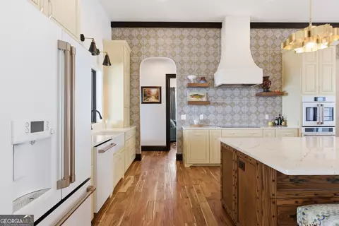 Kitchen - 58 Buttons Ln, Dillard, GA 30537 photo 3 of 7
