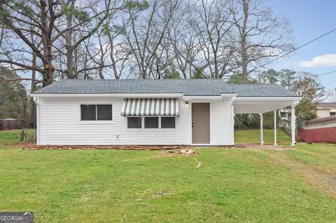 13 Elm Cir, Newnan, GA 30263