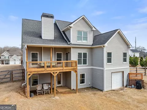 Exterior - 5716 Brickhampton Ct, Clermont, GA 30527 photo 6 of 8