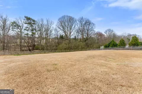 Exterior - 5716 Brickhampton Ct, Clermont, GA 30527 photo 8 of 8