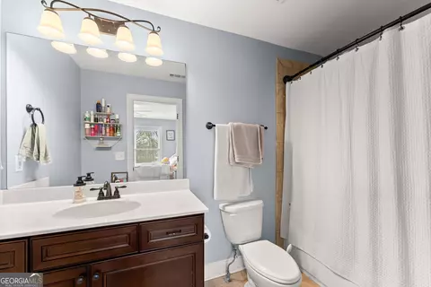 Bath - 5716 Brickhampton Ct, Clermont, GA 30527 photo 2 of 3