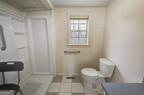 Bath - Undisclosed, Calhoun, GA 30701 photo 2 of 4