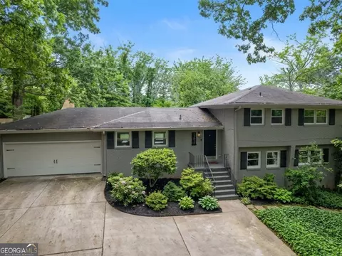 2363 Oakridge Ct, Decatur, GA 30032