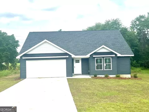 556 Caleb Cir, Jesup, GA 31545