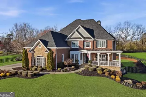 140 Red Gate Lakes Dr, Canton, GA 30115