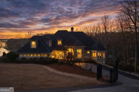 5610 Point West Dr, Oakwood, GA 30566