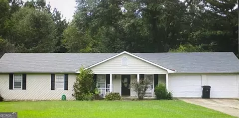 30 Wood Valley Cir, Carrollton, GA 30117