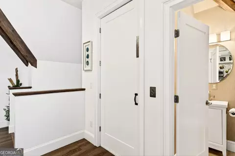 Entry Way - Undisclosed, Milton, GA 30004 photo 19 of 22