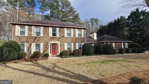115 Birch Ct, Fayetteville, GA 30214