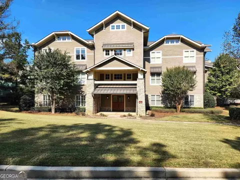 109 S Bay Rd, Eatonton, GA 31024
