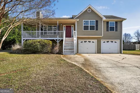 61 Majesty Dr, Rockmart, GA 30153
