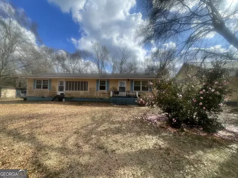 133 Allen St, Royston, GA 30662