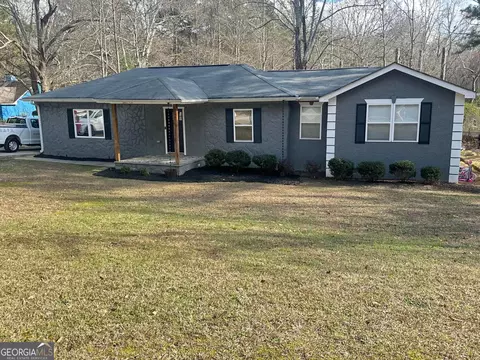 64 Hall Dr, Newnan, GA 30263
