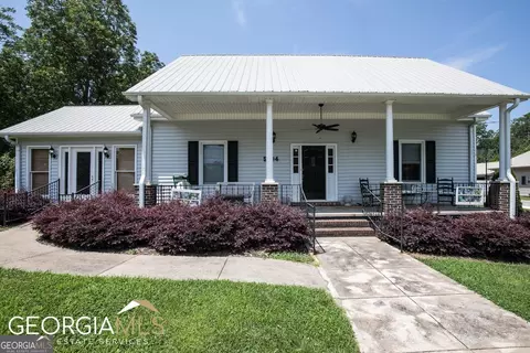 5494 Vickery St, Lavonia, GA 30553