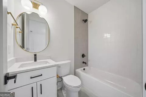 Bath - Undisclosed, Monroe, GA 30656 photo 5 of 8