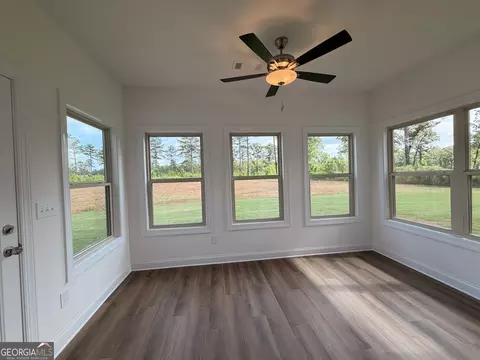 685 Giles Rd, Forsyth, GA 31029 photo 9