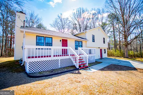 55 Timber Mill Cir, Carrollton, GA 30116