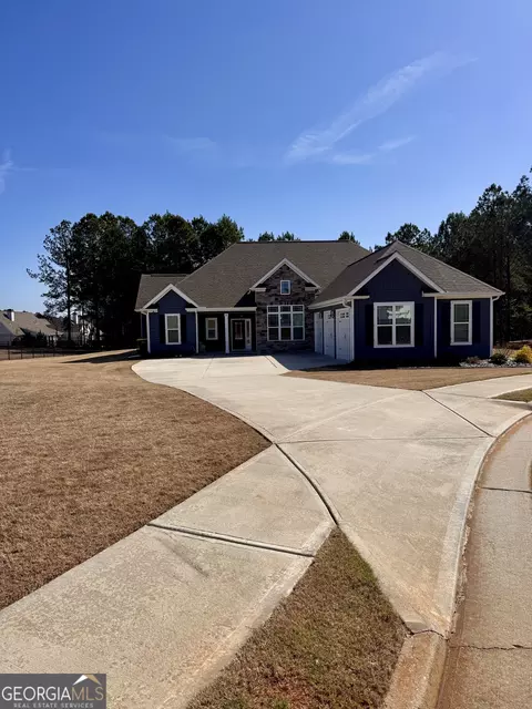 30 Perkins Cv, Senoia, GA 30276