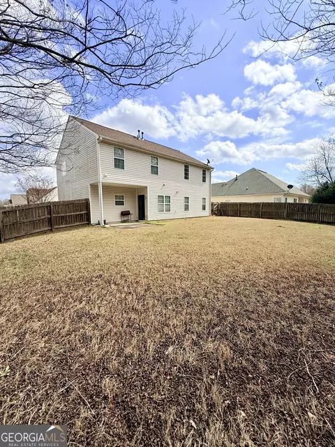 7476 Ledgestone Ln, Riverdale, GA 30274