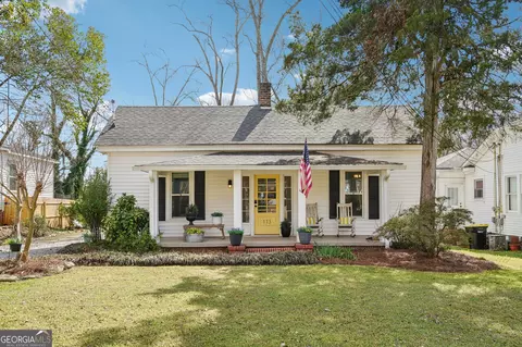 113 E Broad St, Newnan, GA 30263