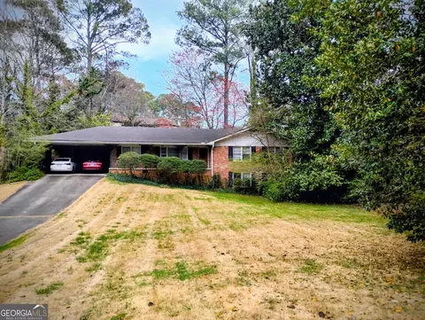 1663 Colebrook Cir, Decatur, GA 30033