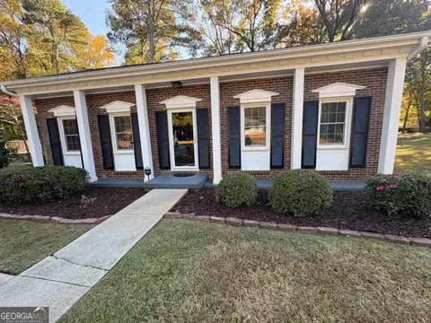 2805 Homeland Dr, Atlanta, GA 30360