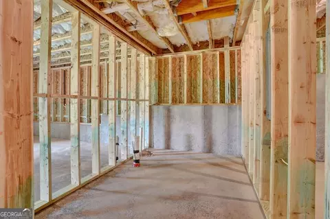 Entry Way - 65 Shelby Ct, Commerce, GA 30529 photo 2 of 2