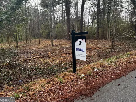 767 Kenneth Ln SW, Mableton, GA 30126