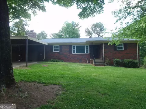 197 Cooper Lake Rd SE, Mableton, GA 30126