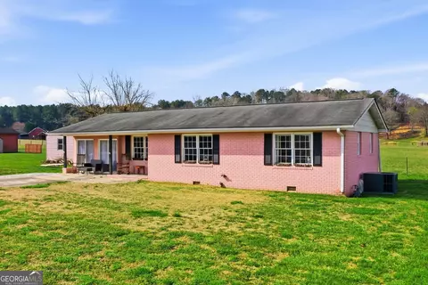 93 Euharlee St, Taylorsville, GA 30178
