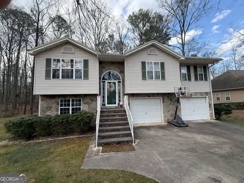 607 W Cook Dr, Chatsworth, GA 30705