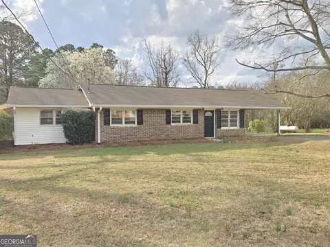 606 Viewpoint Dr, Jackson, GA 30233